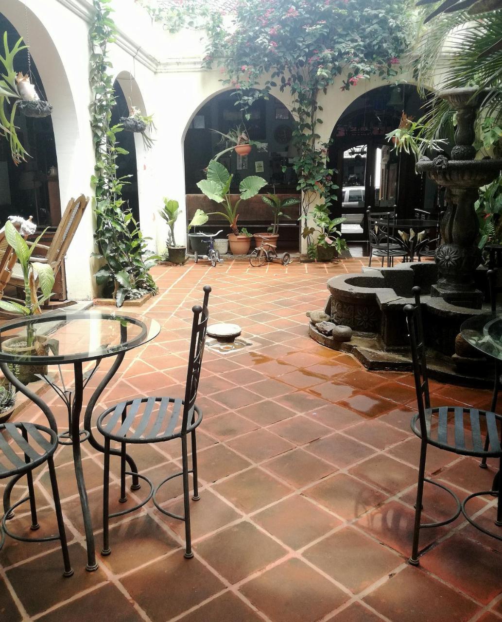Posada San Sebastian Antigua Ngoại thất bức ảnh